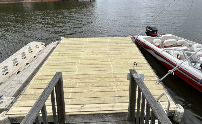 Boat Docks, High Rock Lake | Custom Dock Works [Infographic]